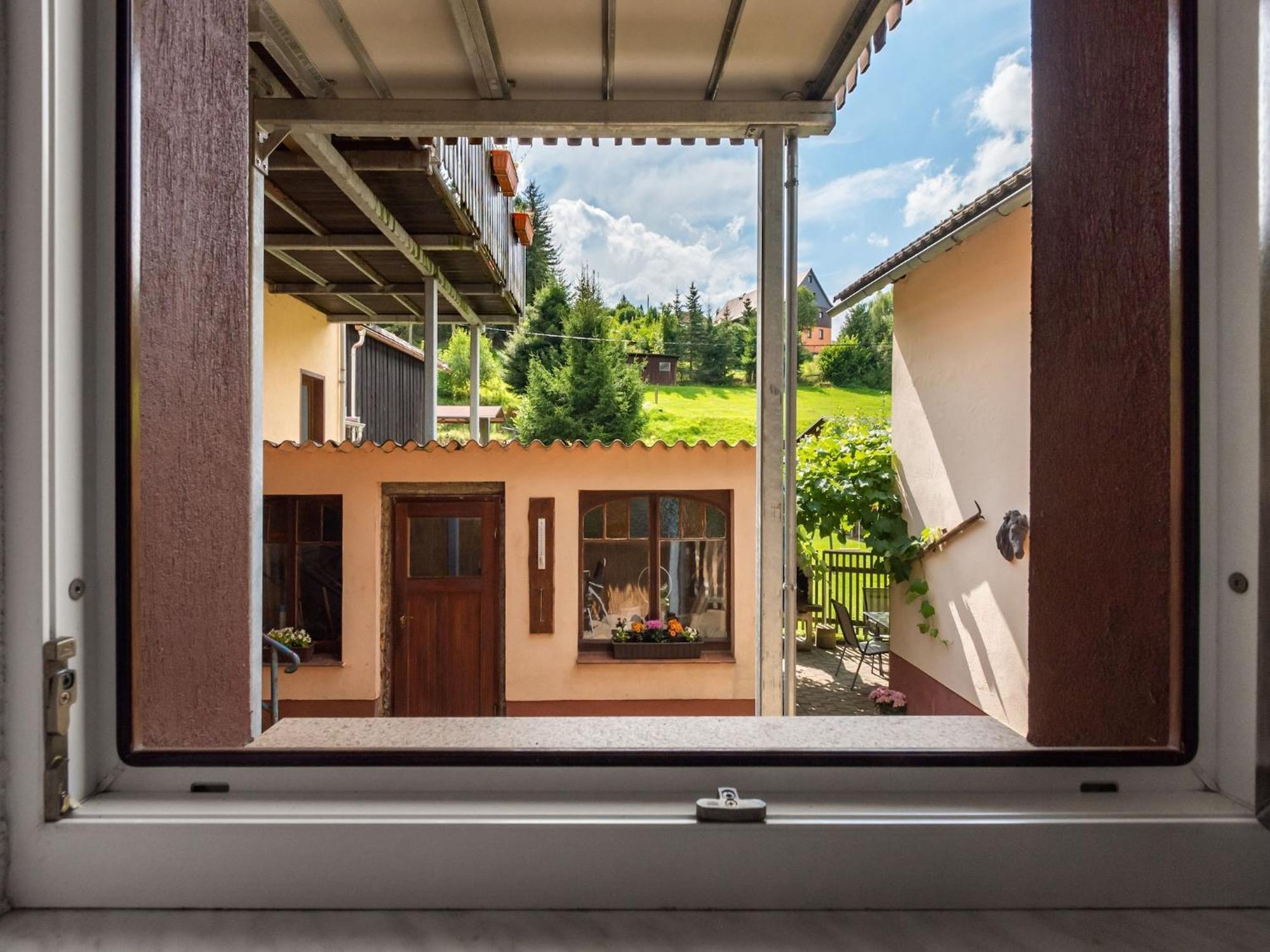 Modern Apartment In Sebnitz With A Terrace In Sebnitz Ngoại thất bức ảnh