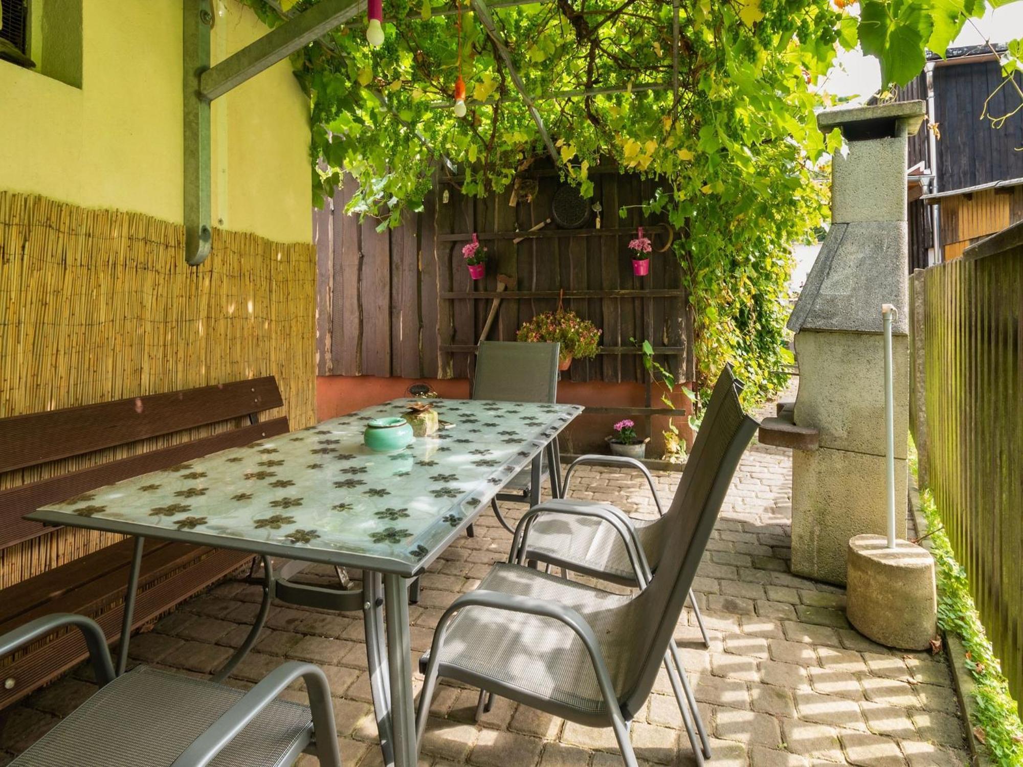 Modern Apartment In Sebnitz With A Terrace In Sebnitz Ngoại thất bức ảnh